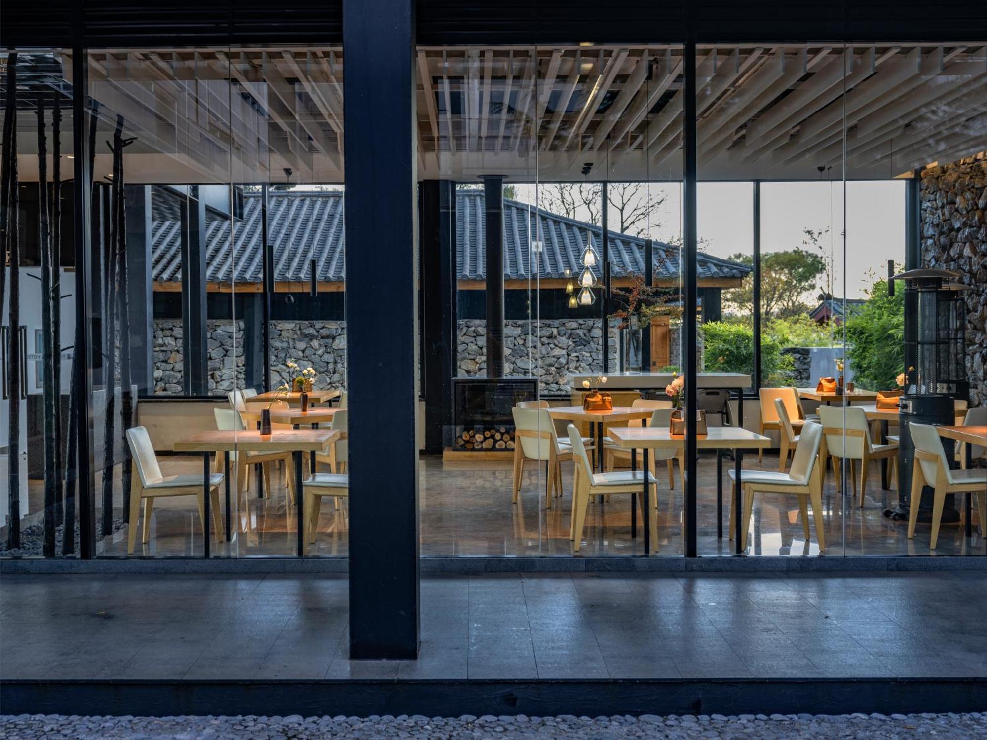 The Rock Hotel Lijiang  Exterior foto