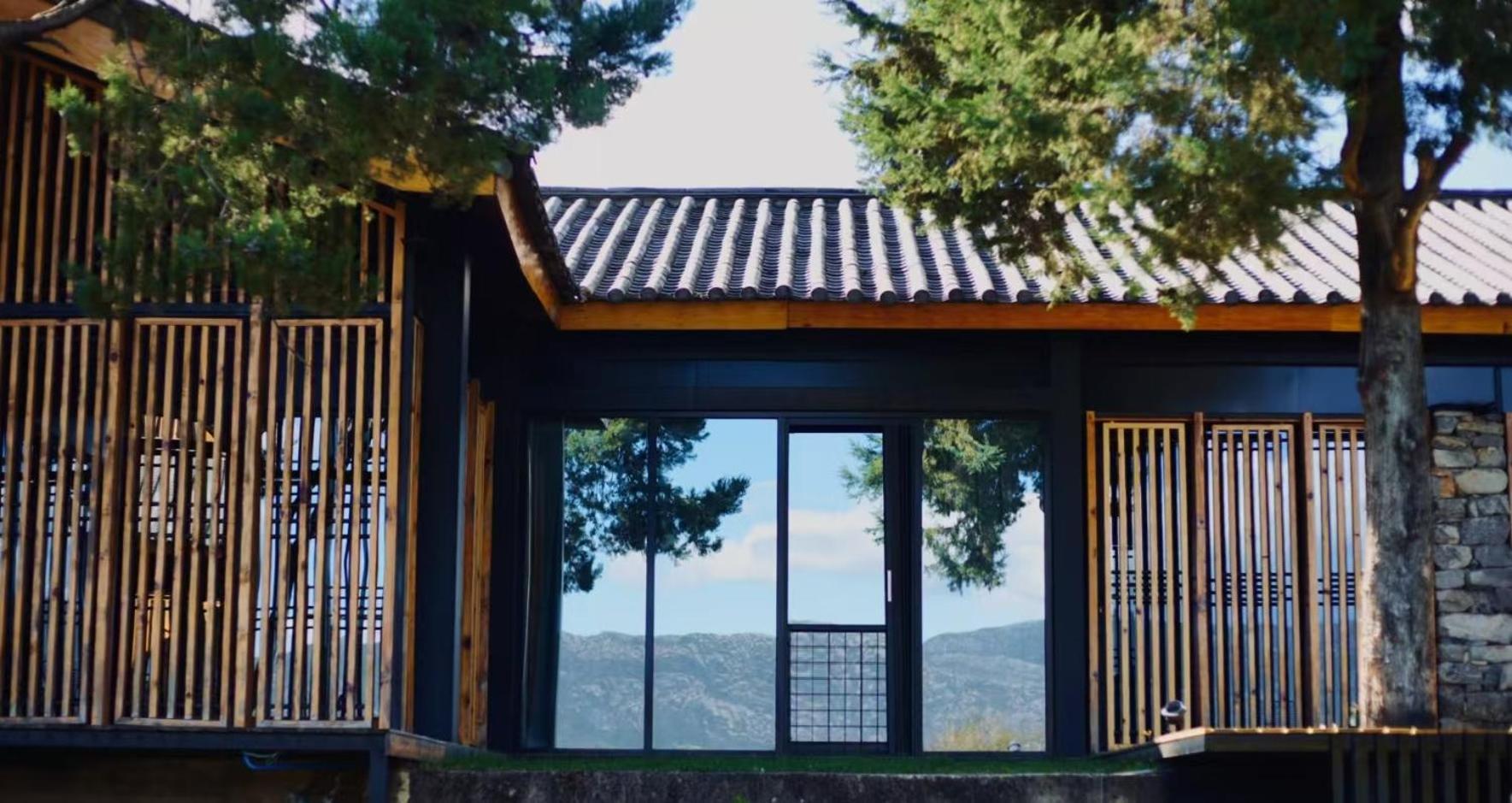 The Rock Hotel Lijiang  Exterior foto